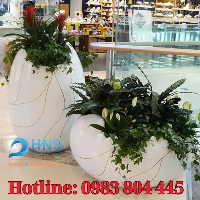 chậu cây composite ngoài trời