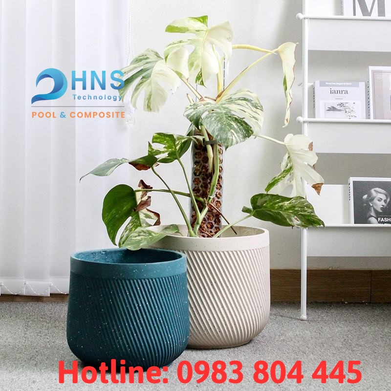 chậu cây composite sân vườn