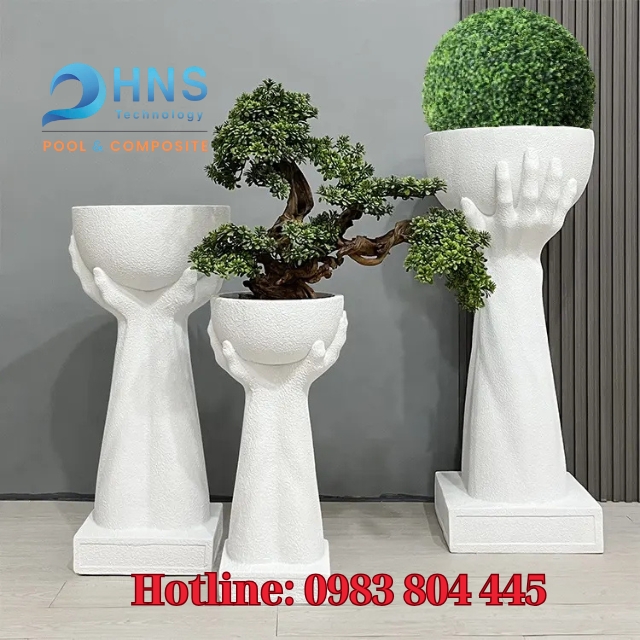 chậu cây composite trang trí sân vườn