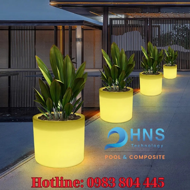 chậu composite trồng cây hiện đại