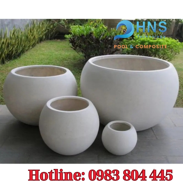 chậu hoa composite