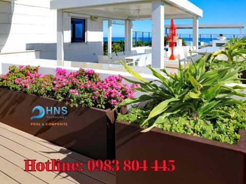 chậu composite trang trí ban công sân thượng
