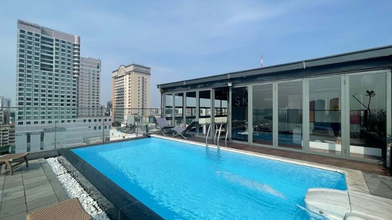 hồ bơi composite sân thượng