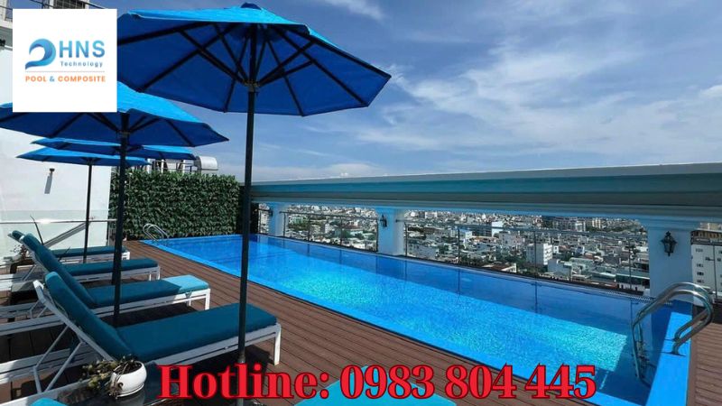 hồ bơi trên sân thượng