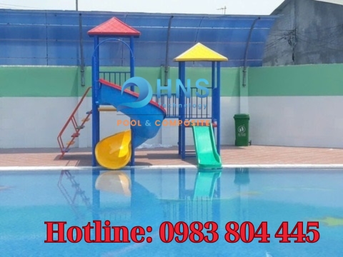 máng trượt hồ bơi trẻ em