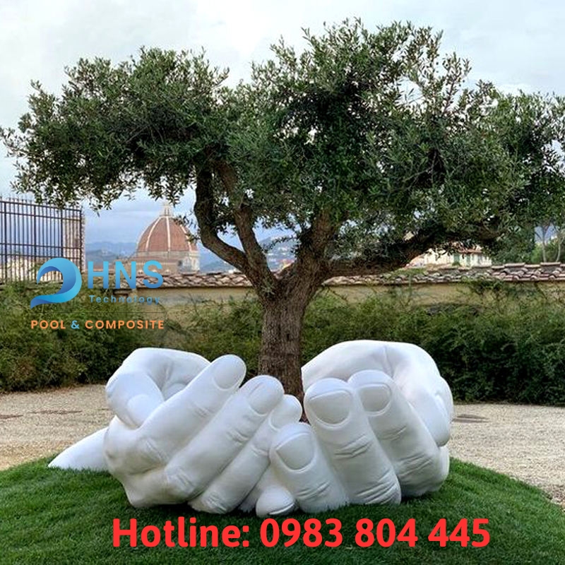 mô hình bàn tay mô phỏng điêu khắc bằng composite