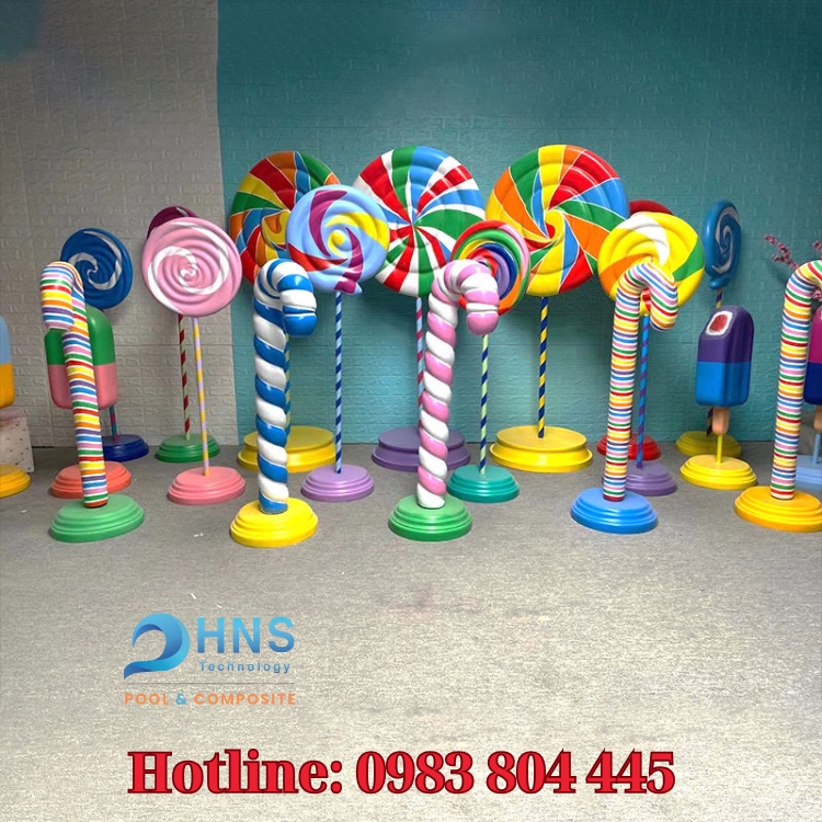 mô hình kẹo gậy trang trí giáng sinh