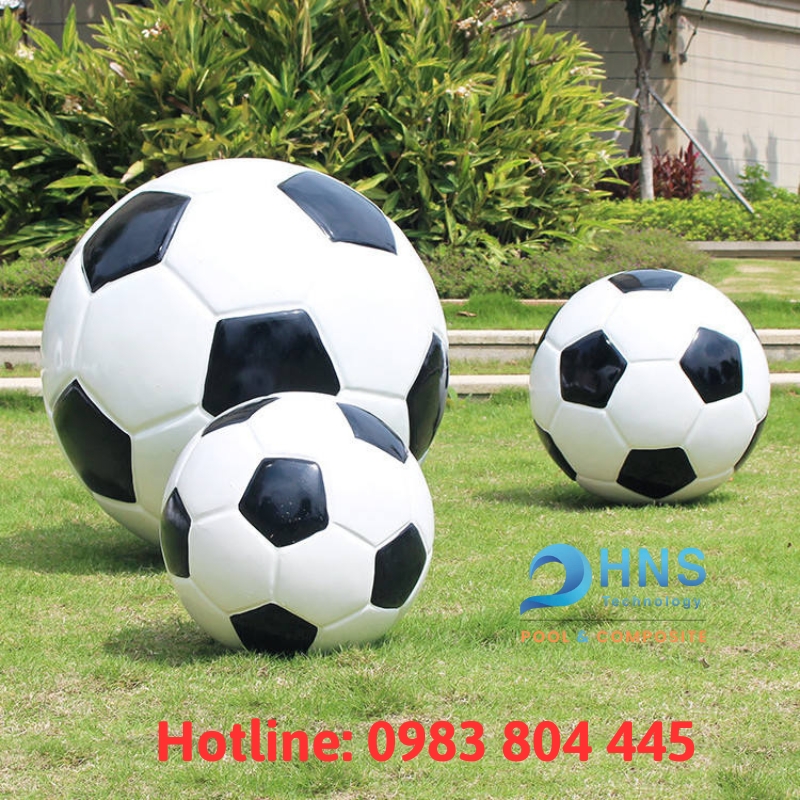 mô hình nhựa composite trang trí sân cỏ