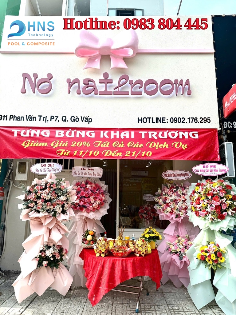 mô hình nơ trang trí tiệm nail