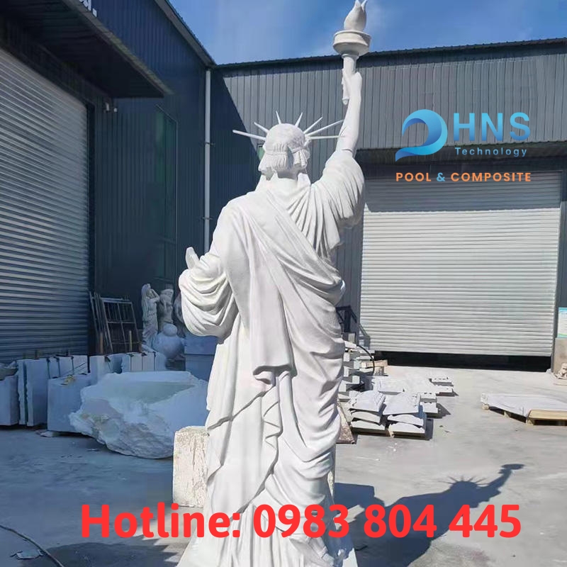 mô hình tượng nữ thần tự do