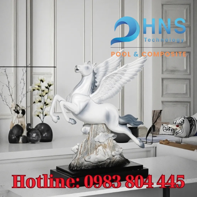 tượng composite trang trí nội thất