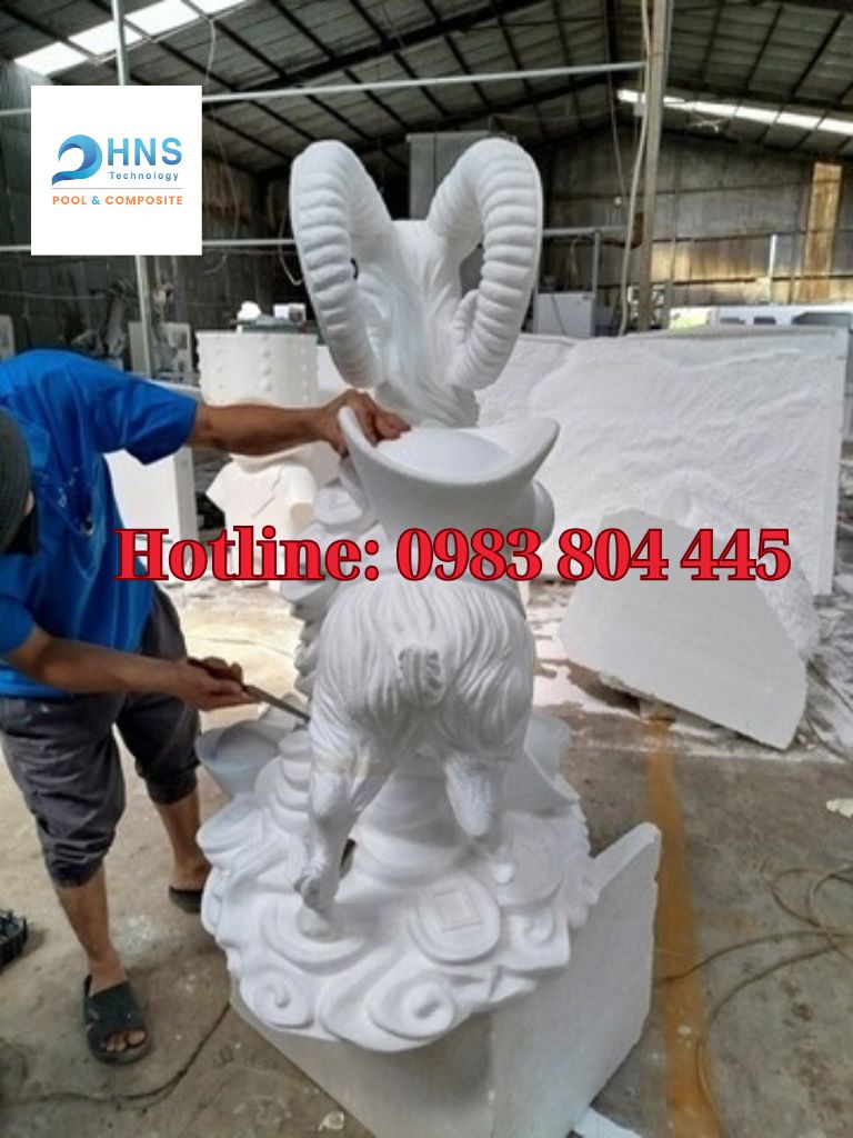 tượng điêu khắc composite