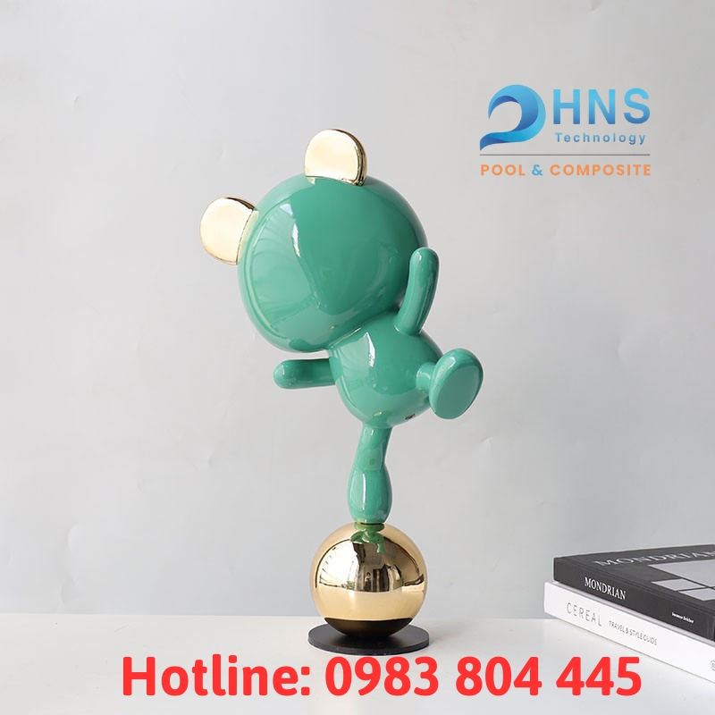 tượng gấu decor bàn làm việc